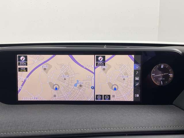 Lexus UX 6