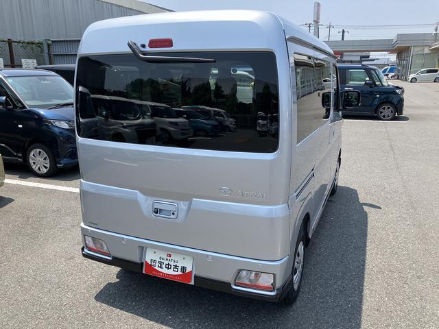 Daihatsu Atrai 7