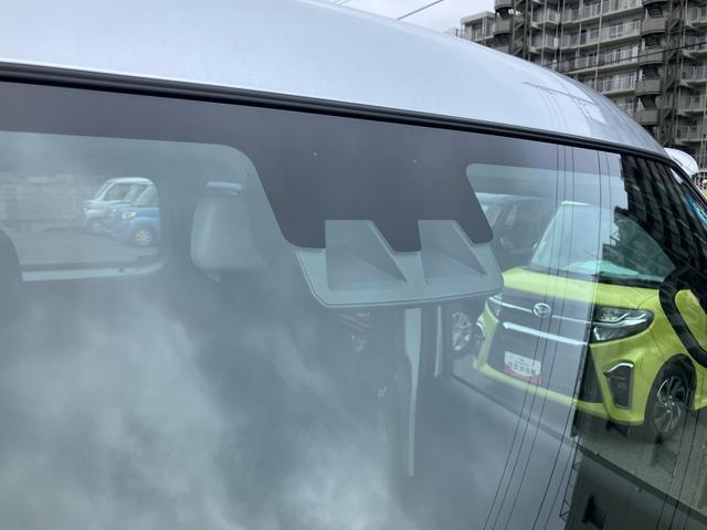 Daihatsu Hijet Cargo 9