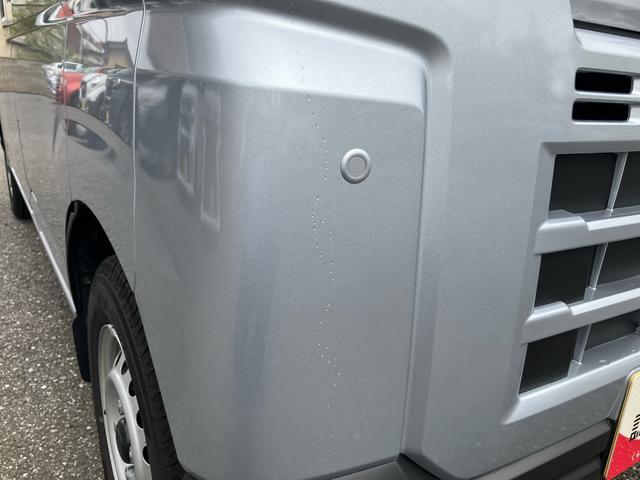 Daihatsu Hijet Cargo 10
