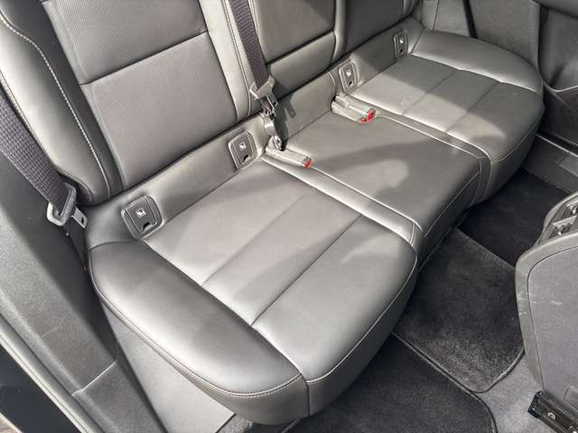 Cadillac XT4 13
