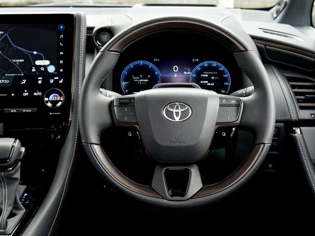 Toyota Alphard 9