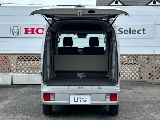 Suzuki Every 8