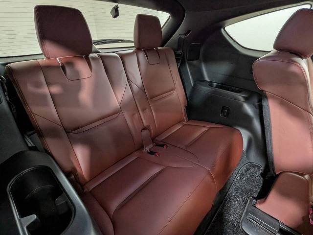Mazda CX-8 12