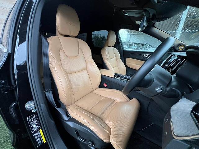 Volvo XC60 11