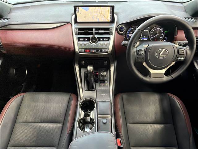 Lexus NX 2