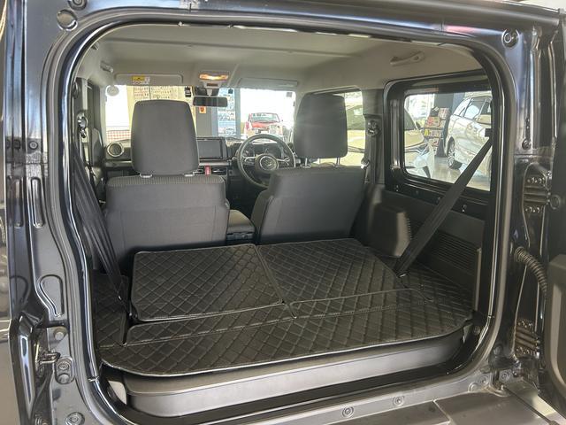 Suzuki Jimny 6