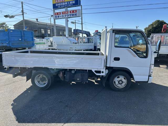 Isuzu Elf 4