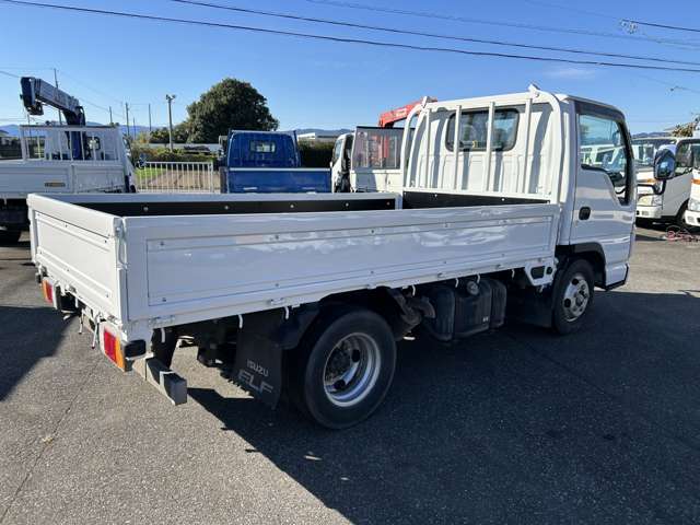 Isuzu Elf 5