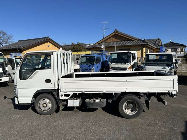 Isuzu Elf 8