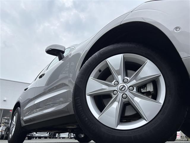 Volvo XC60 8