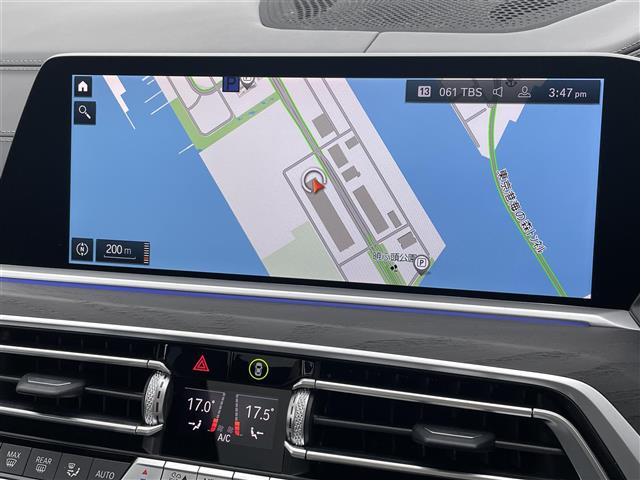 BMW X7 4