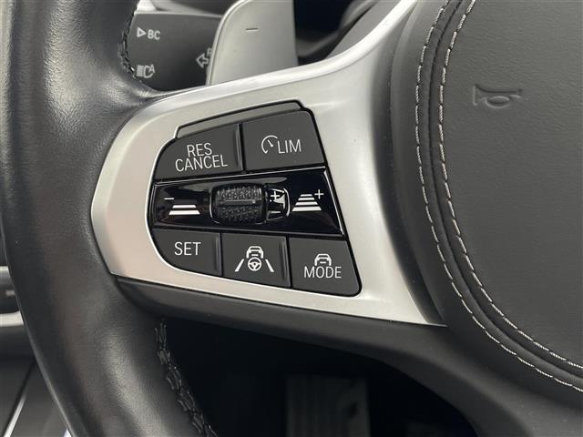 BMW X7 6