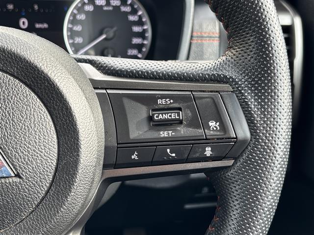 Mitsubishi Triton 11