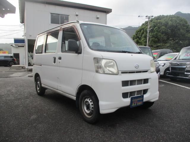 Daihatsu Hijet Cargo 3