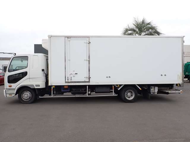 Mitsubishi Fuso Fighter 11