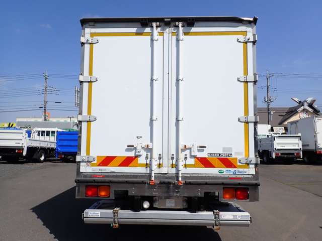 Mitsubishi Fuso Fighter 9