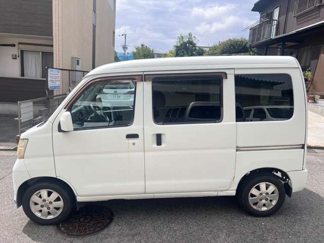 Daihatsu Hijet Cargo 7