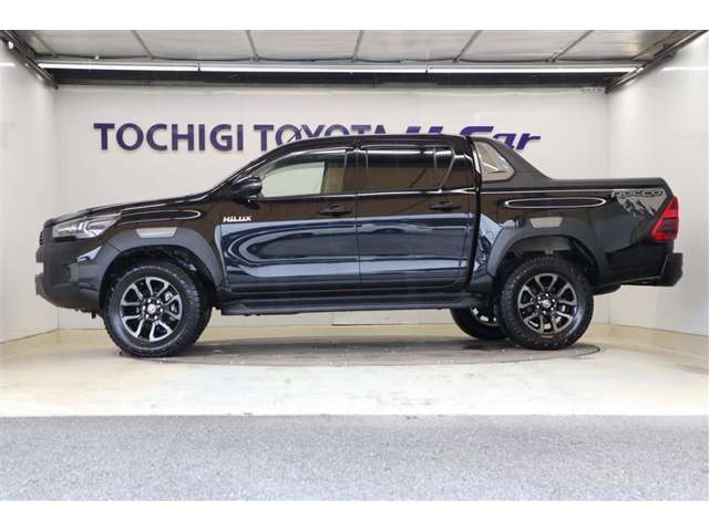 Toyota Hilux 2