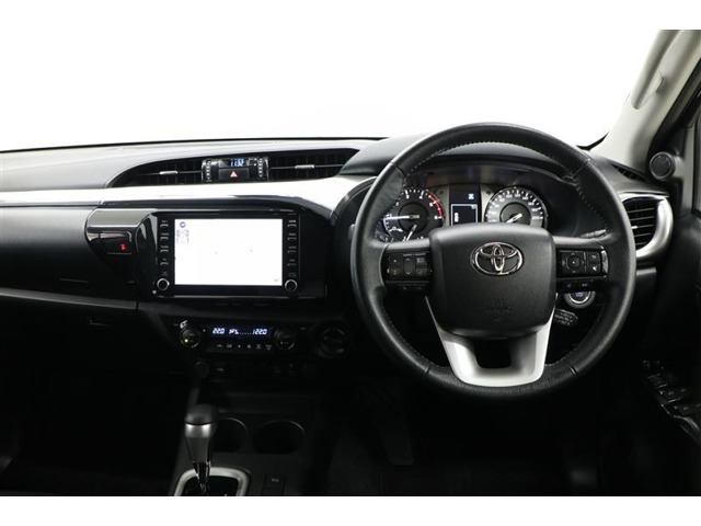 Toyota Hilux 5