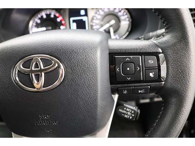 Toyota Hilux 9