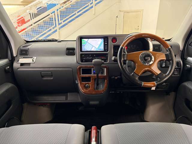 Daihatsu Hijet Deck Van 2