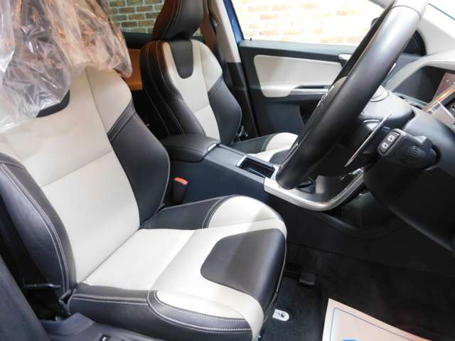 Volvo XC60 12