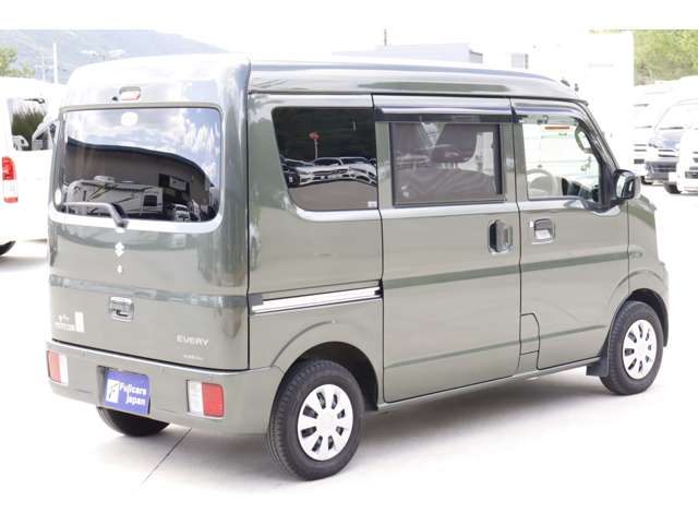 Suzuki Every 11