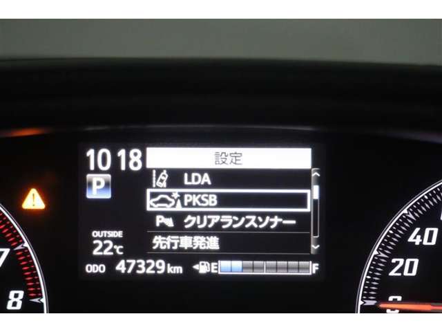 Toyota Sienta 11