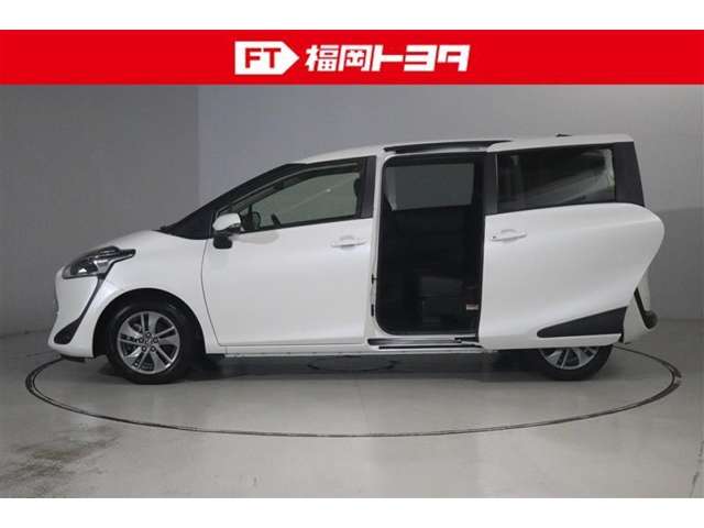 Toyota Sienta 5
