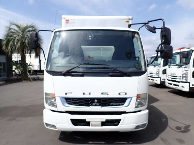 Mitsubishi Fuso Fighter 4