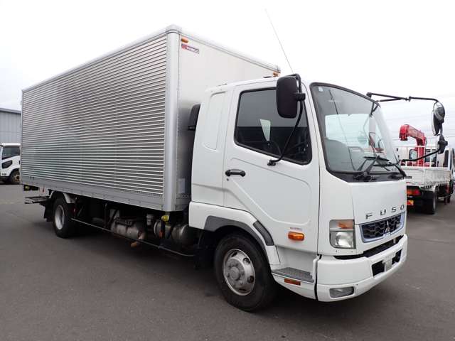 Mitsubishi Fuso Fighter 5
