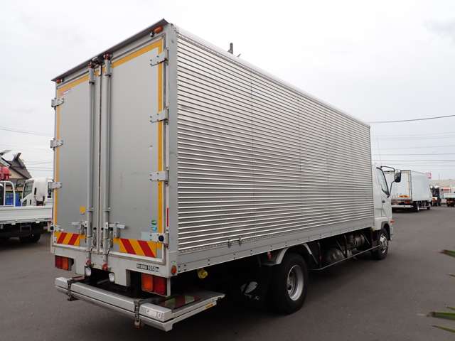 Mitsubishi Fuso Fighter 7