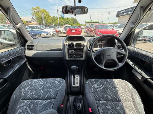 Mitsubishi Pajero iO 4