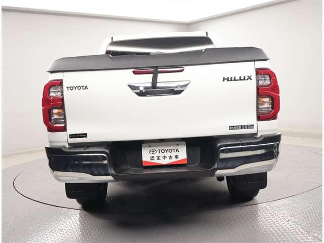 Toyota Hilux 4