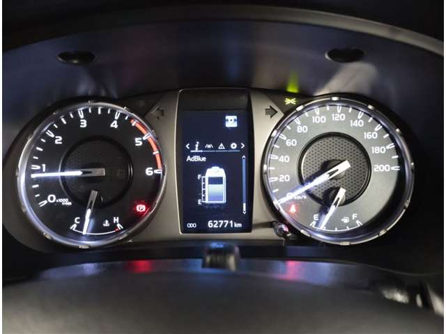 Toyota Hilux 7