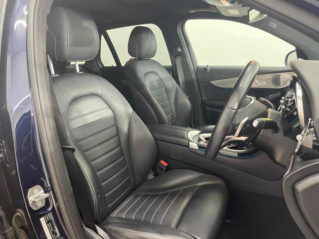 Mercedes-Benz GLC 10