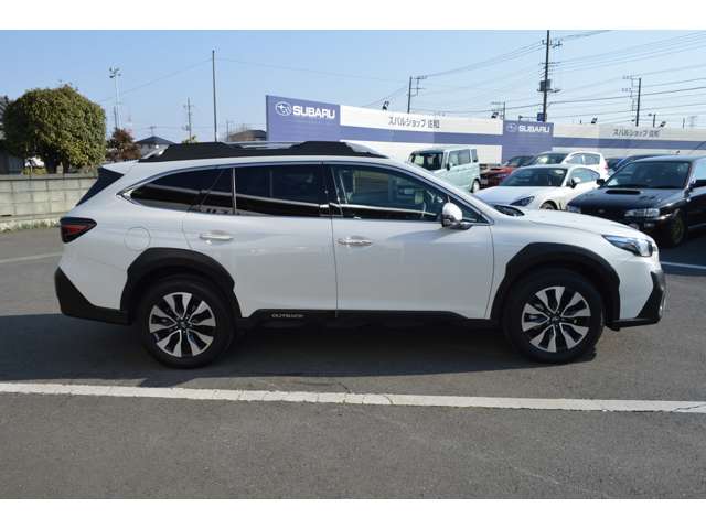 Subaru Legacy Outback 9