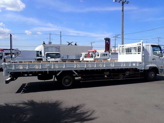 Mitsubishi Fuso Fighter 6