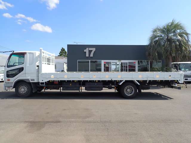 Mitsubishi Fuso Fighter 10