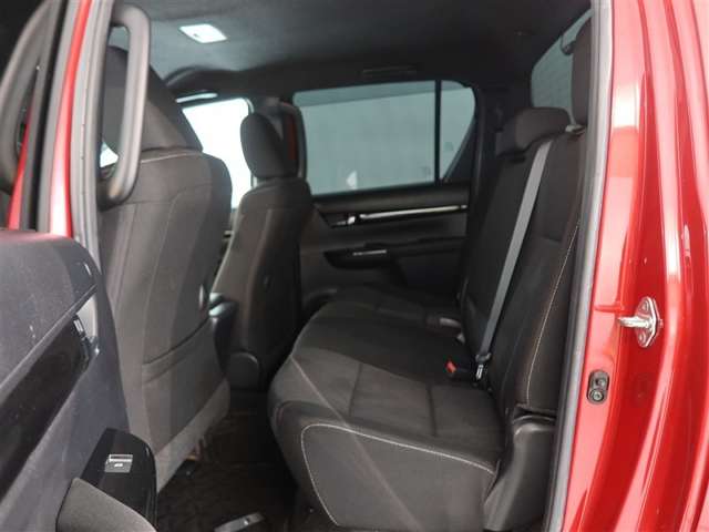 Toyota Hilux 12