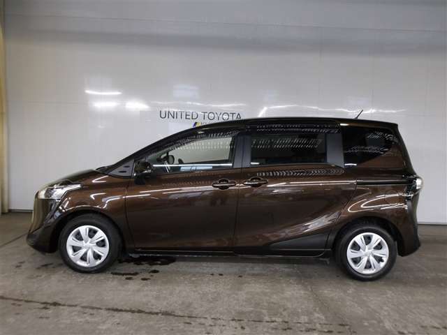Toyota Sienta 2