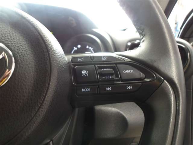 Toyota Yaris Cross 8