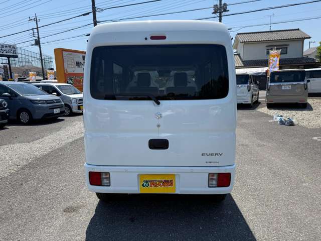 Suzuki Every 9