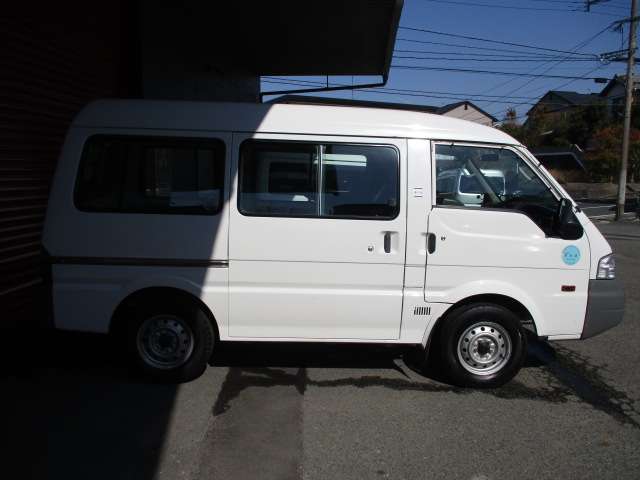 Nissan Vanette 3