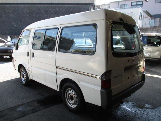 Nissan Vanette 7