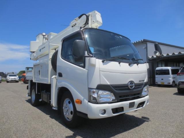 Hino Dutro 2