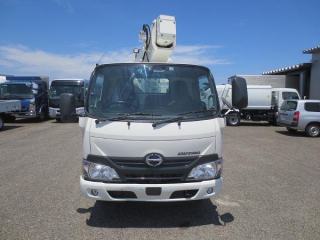 Hino Dutro 6