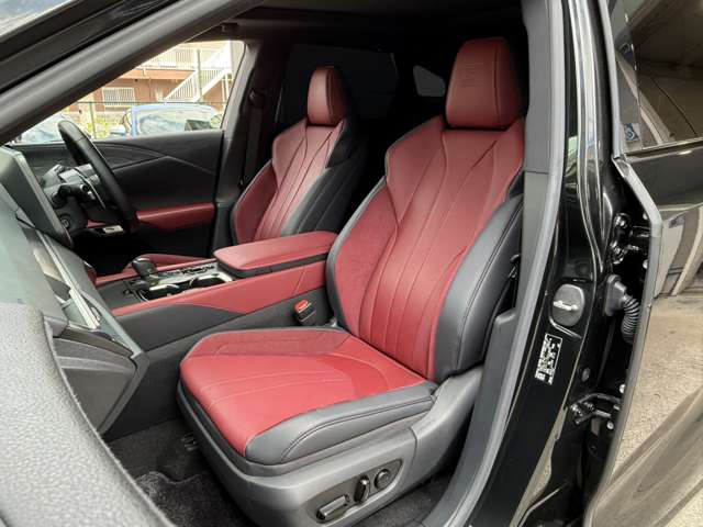 Lexus RX 7