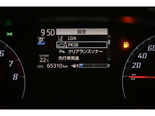 Toyota Sienta 6